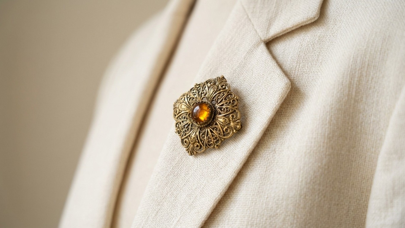 « Je gardais cet accessoire des années 2010 au fond d'un tiroir » : il redevient le must-have du printemps